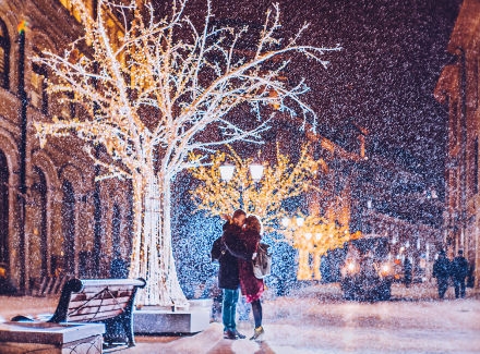 镜头下的莫斯科圣诞雪夜，宛如童话世界(2)