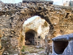 土耳其七少年误入神秘洞穴一睡200年 时间穿越竟真实存在？！